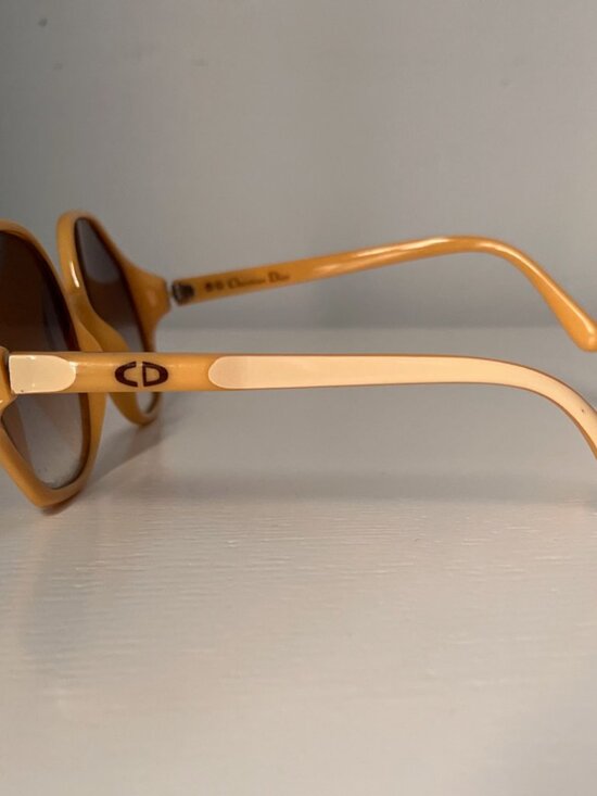 Vintage Christian Dior Oversize Sunglasses, Rounded Octagonal Cream Frames main image 9